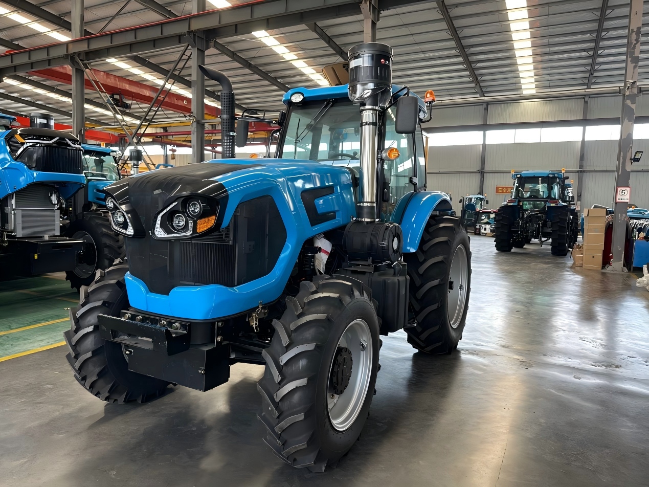 Китайские мощные тракторы становятся основной силой крупного земледелия в Африке